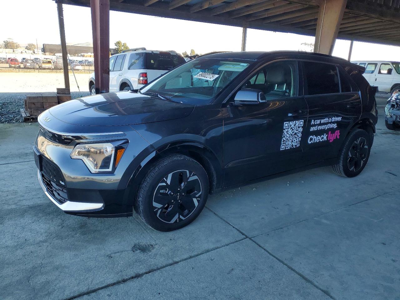 2023 KIA NIRO