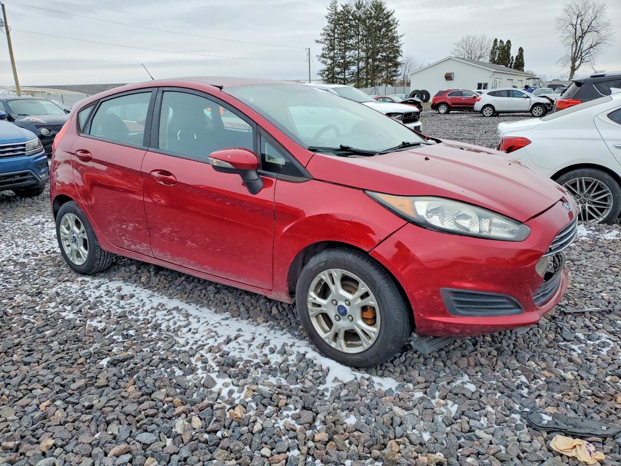 2016 FORD FIESTA SE photo 4