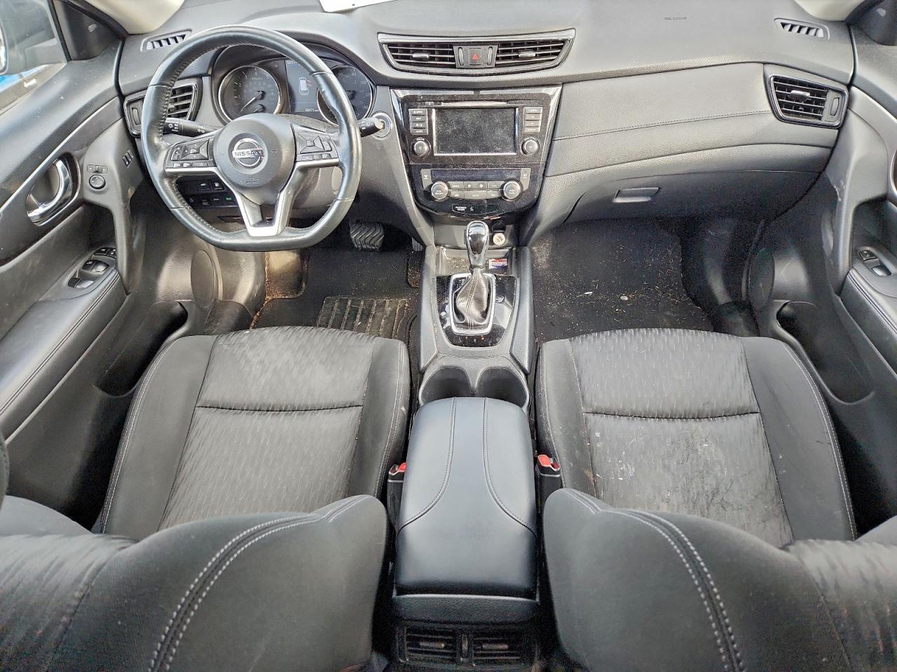 2018 NISSAN ROGUE S photo 8