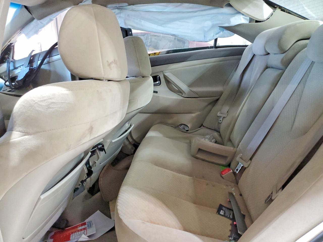 2009 TOYOTA CAMRY BASE photo 10