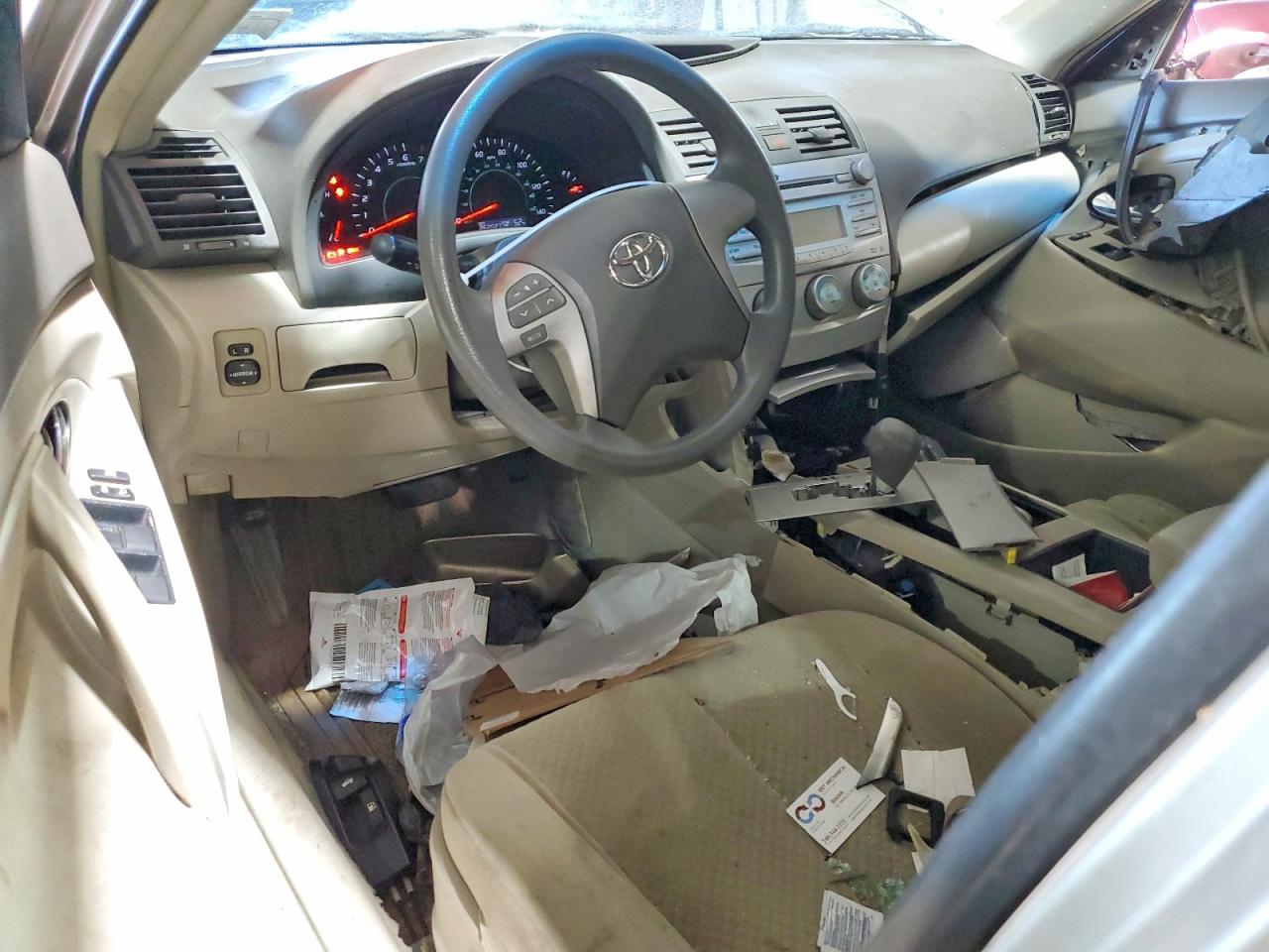 2009 TOYOTA CAMRY BASE photo 8