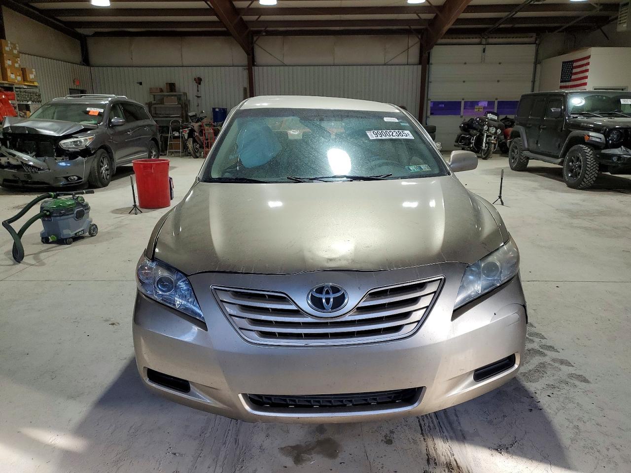 2009 TOYOTA CAMRY BASE photo 5