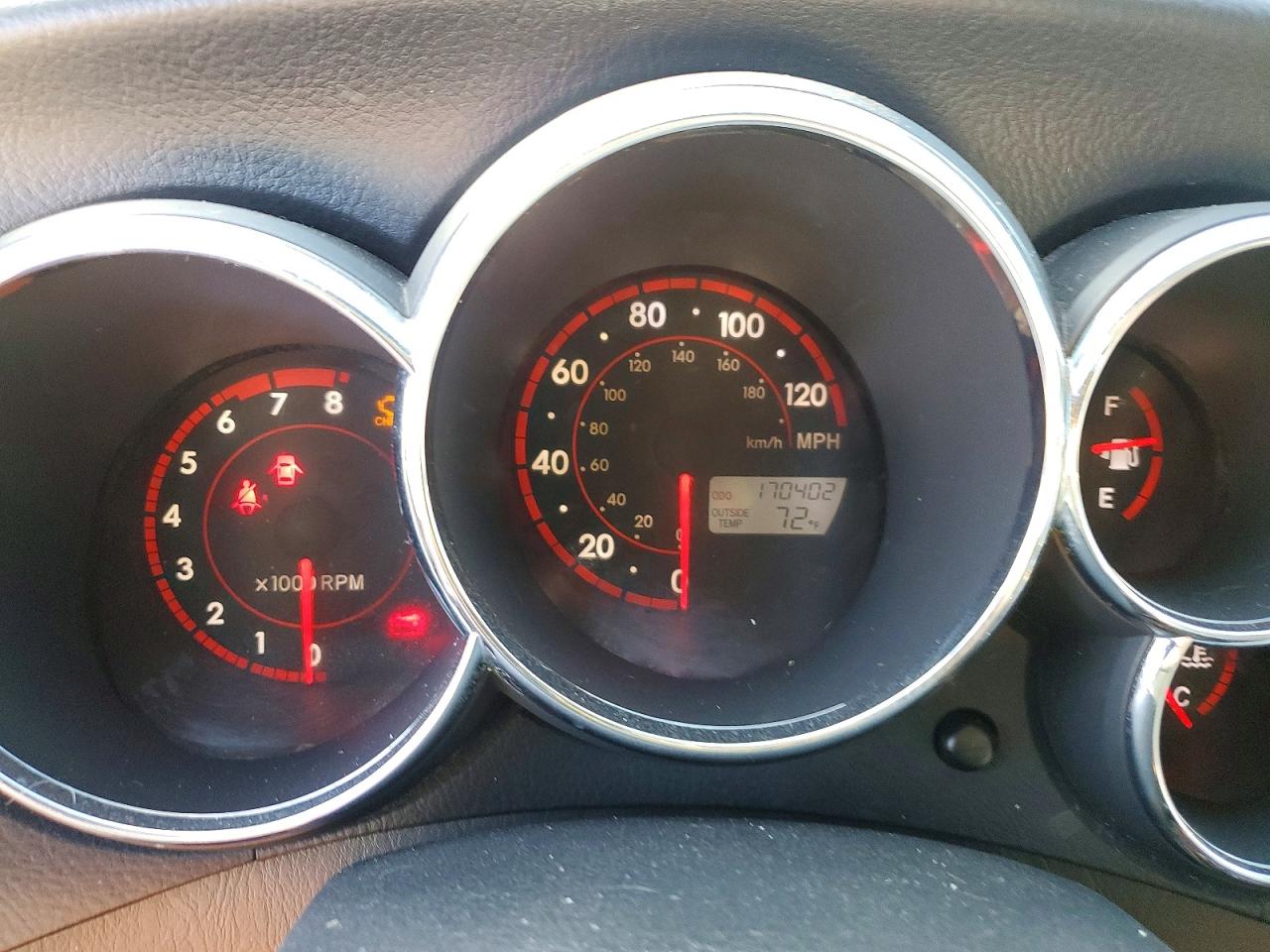 2006 TOYOTA COROLLA MATRIX XR photo 9