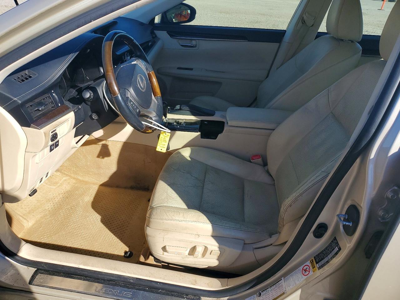 2013 LEXUS ES 350 photo 7