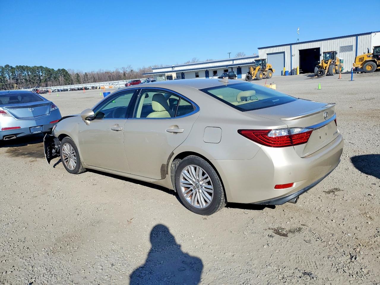 2013 LEXUS ES 350 photo 2