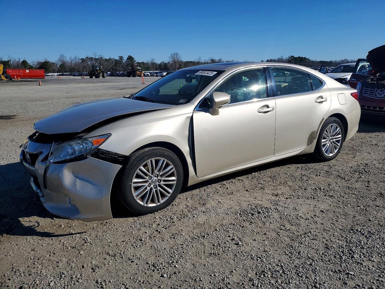 2013 LEXUS ES