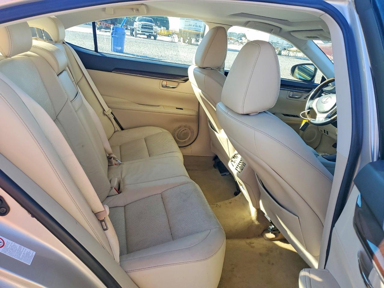 2013 LEXUS ES 350 photo 10