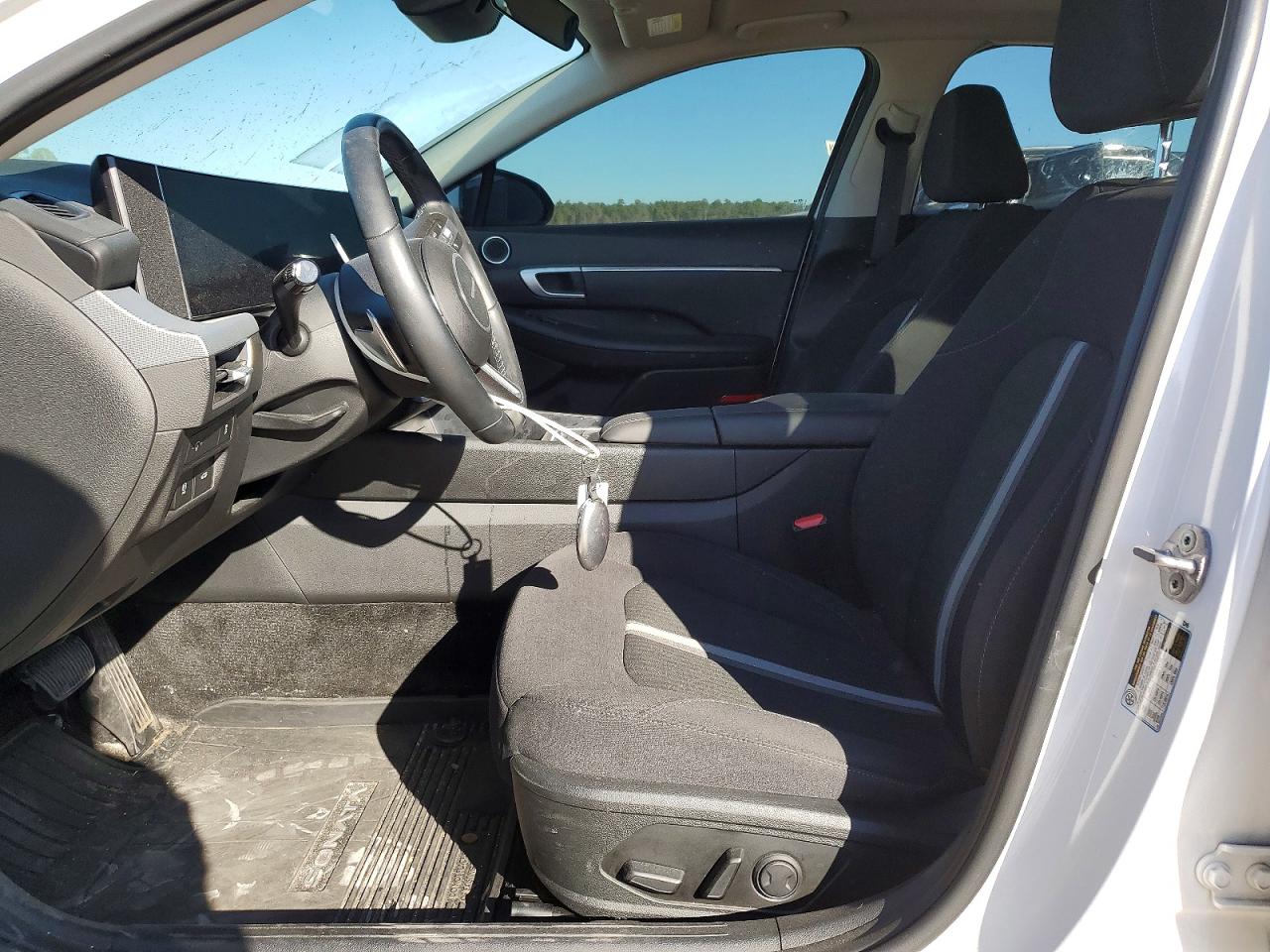 2024 HYUNDAI SONATA SEL photo 7