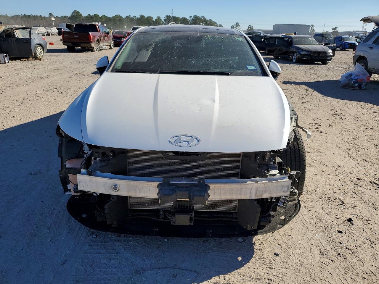 2024 HYUNDAI SONATA SEL photo 5