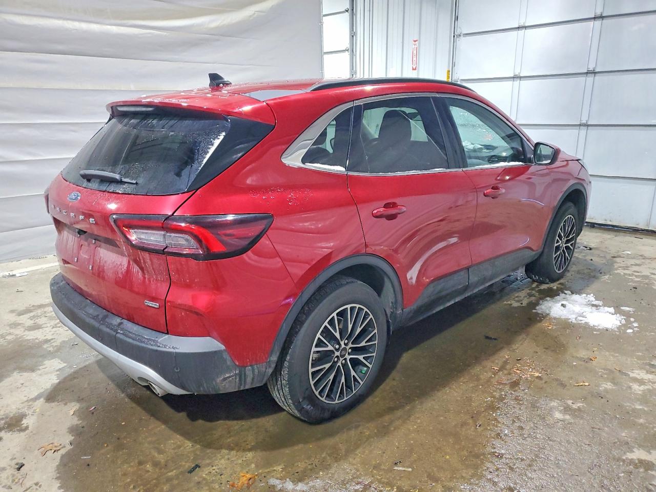 2025 FORD ESCAPE photo 3