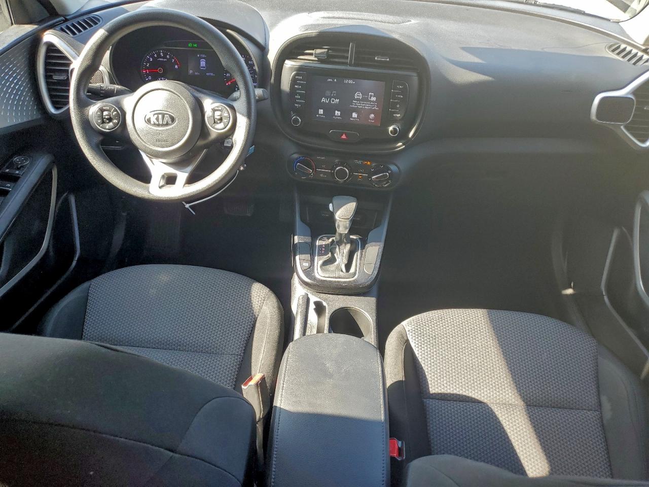 2020 KIA SOUL LX photo 8