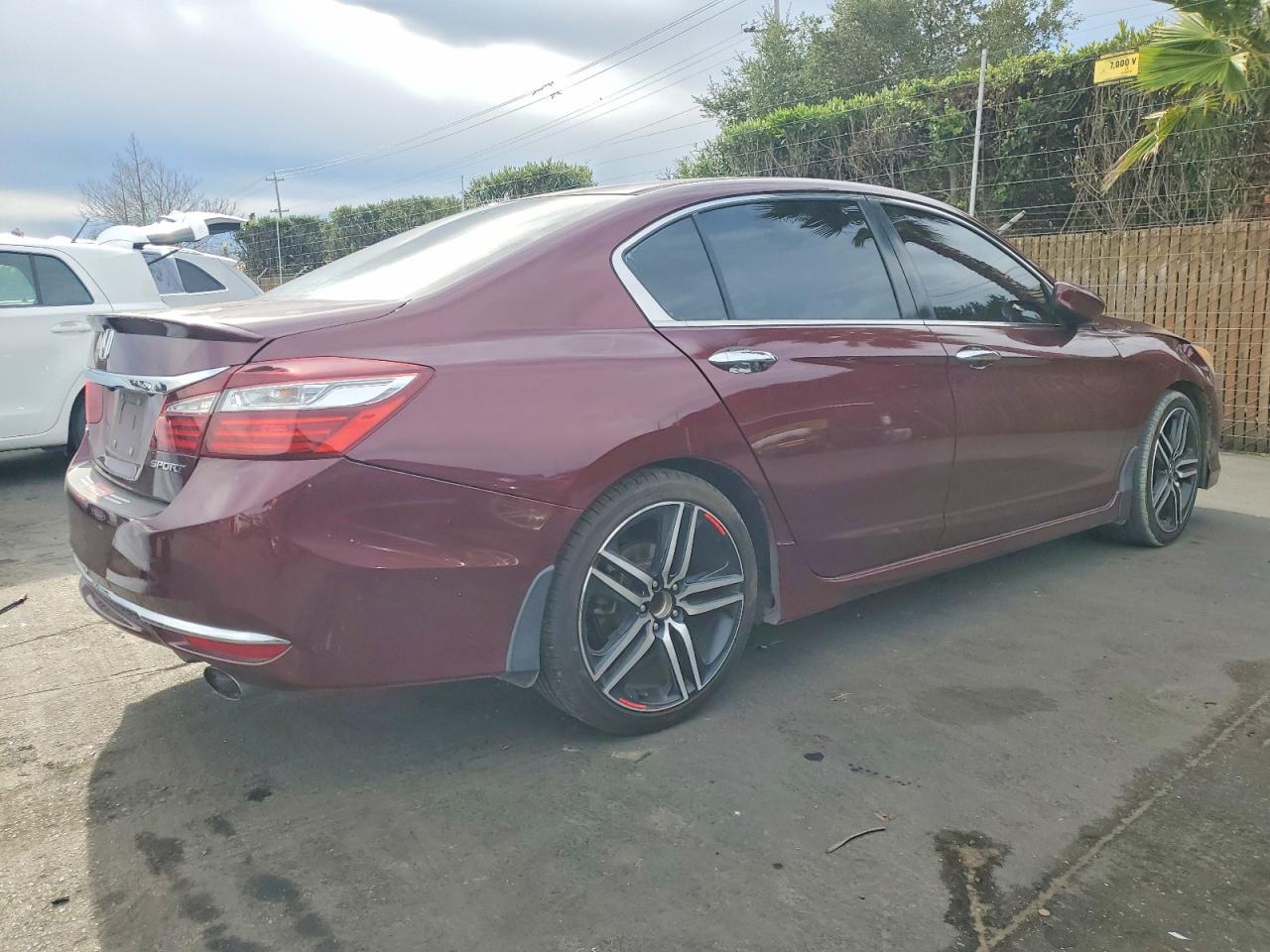 2016 HONDA ACCORD SPORT photo 3