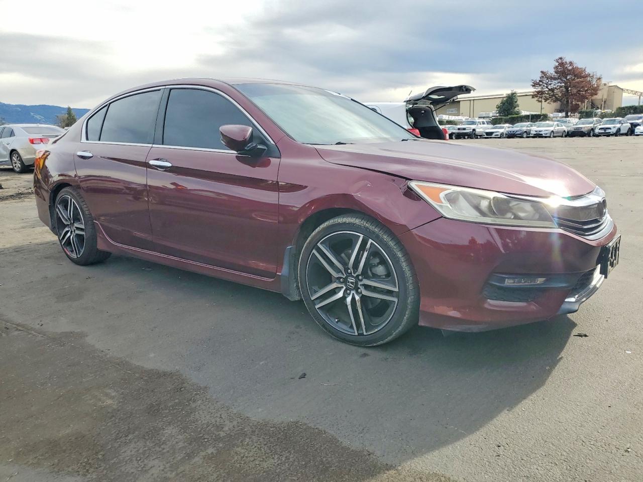 2016 HONDA ACCORD SPORT photo 4