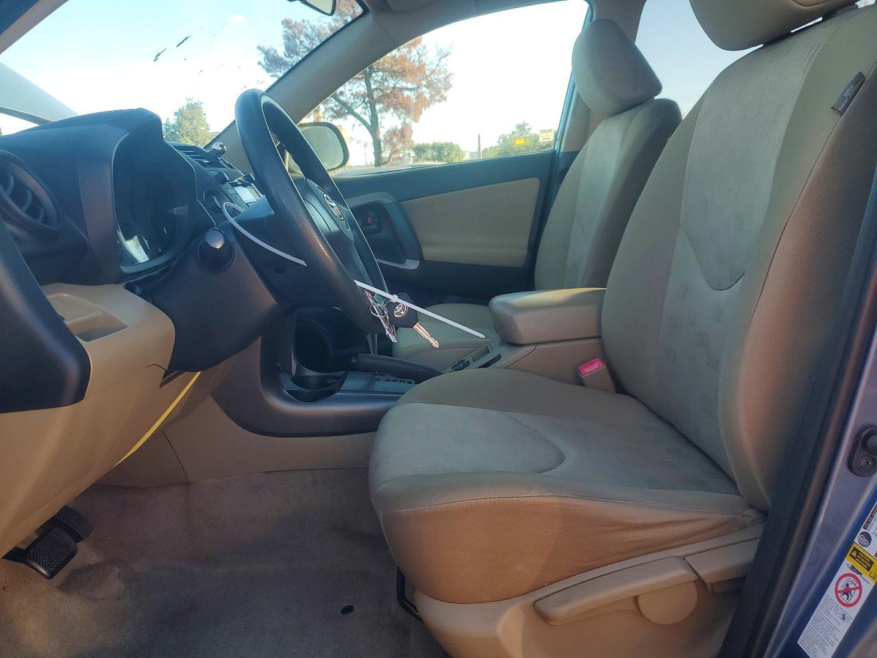 2010 TOYOTA RAV4 photo 7