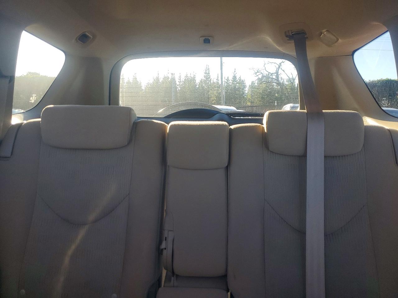 2010 TOYOTA RAV4 photo 10