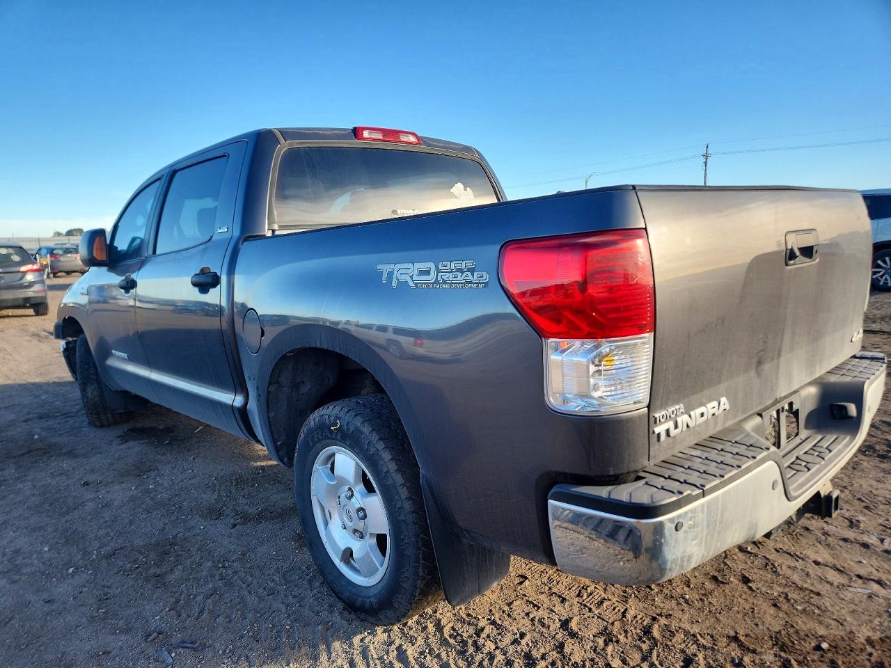 2011 TOYOTA TUNDRA GRADE photo 2