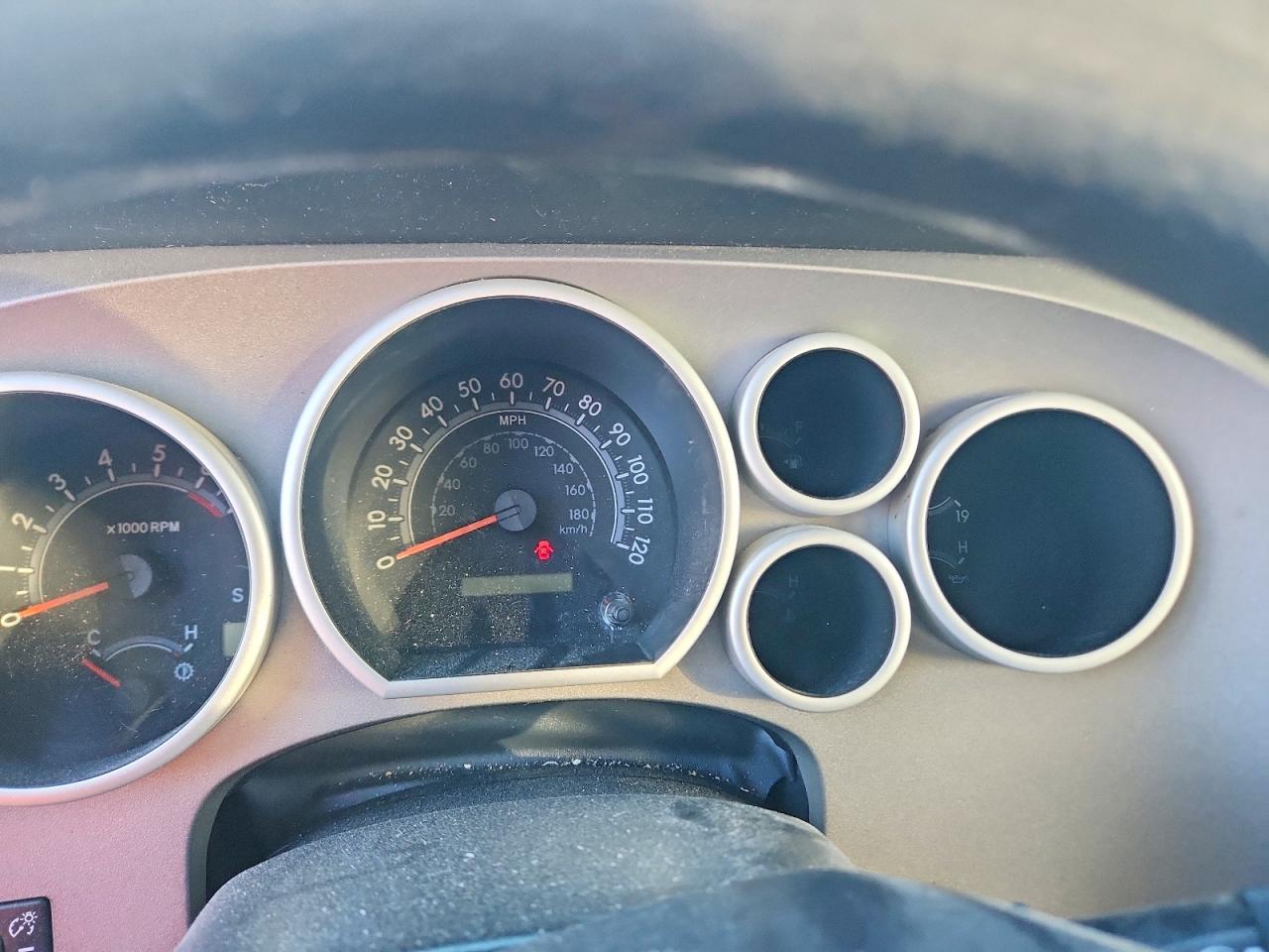 2011 TOYOTA TUNDRA GRADE photo 9