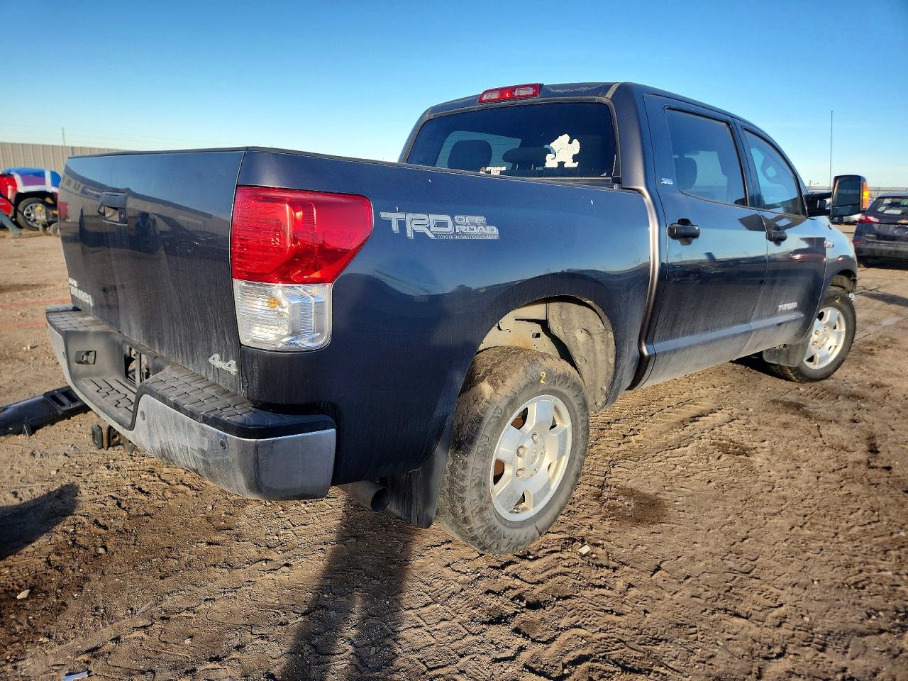 2011 TOYOTA TUNDRA GRADE photo 3