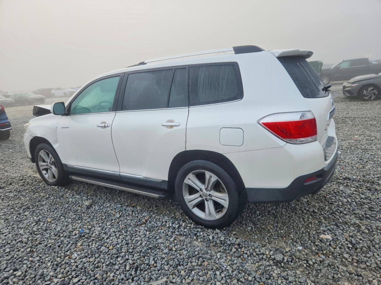 2013 TOYOTA HIGHLANDER LIMITED photo 2