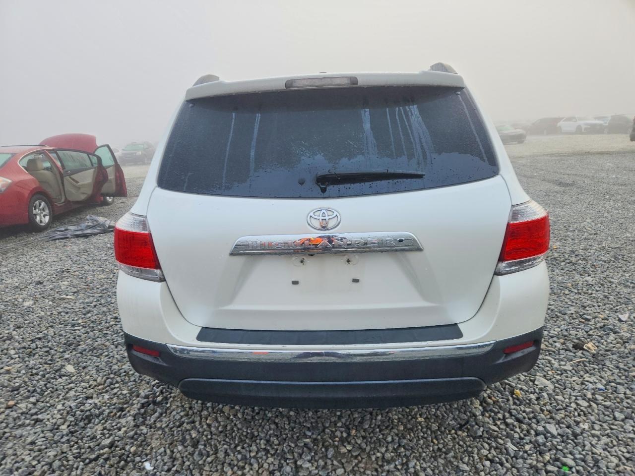 2013 TOYOTA HIGHLANDER LIMITED photo 6