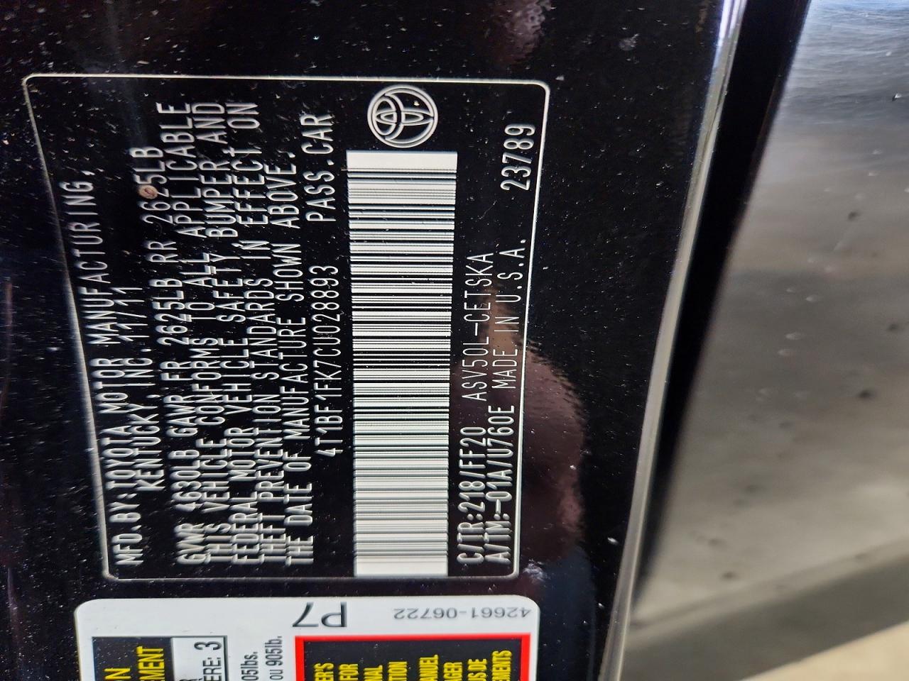 2012 TOYOTA CAMRY SE photo 13