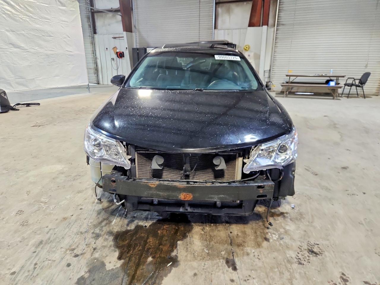 2012 TOYOTA CAMRY SE photo 5