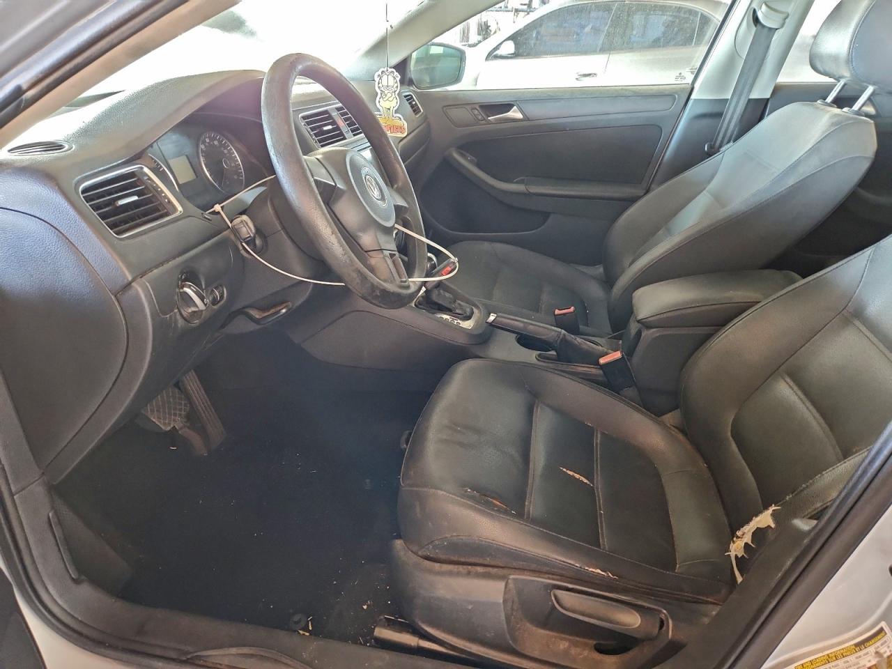 2012 VOLKSWAGEN JETTA SE photo 7