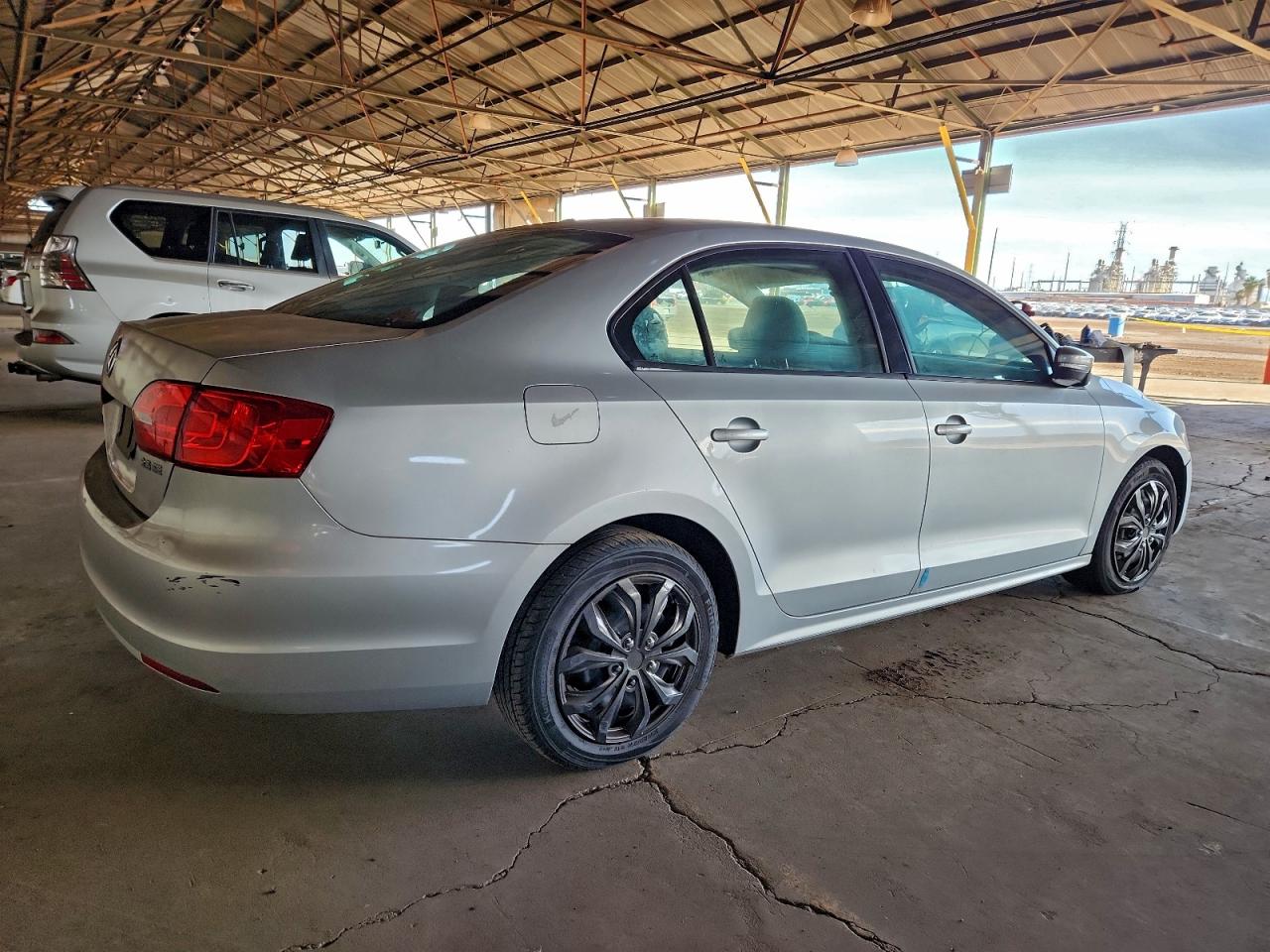 2012 VOLKSWAGEN JETTA SE photo 3