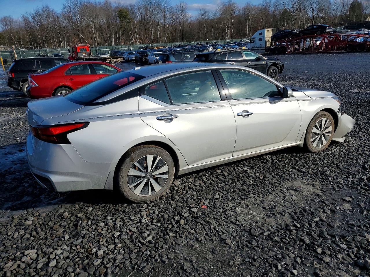2019 NISSAN ALTIMA SL photo 3