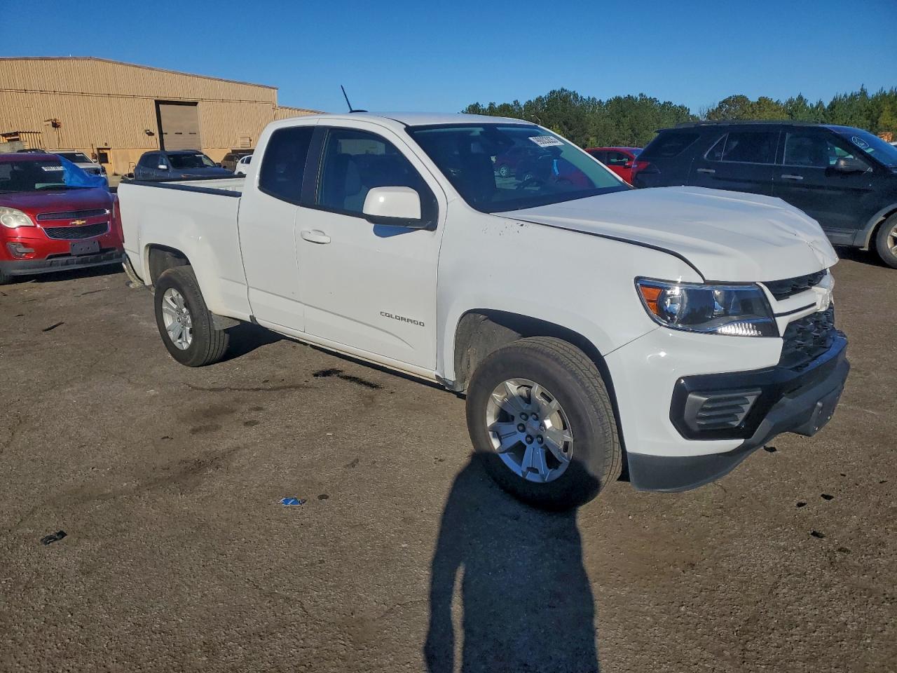 2022 CHEVROLET COLORADO LT photo 4