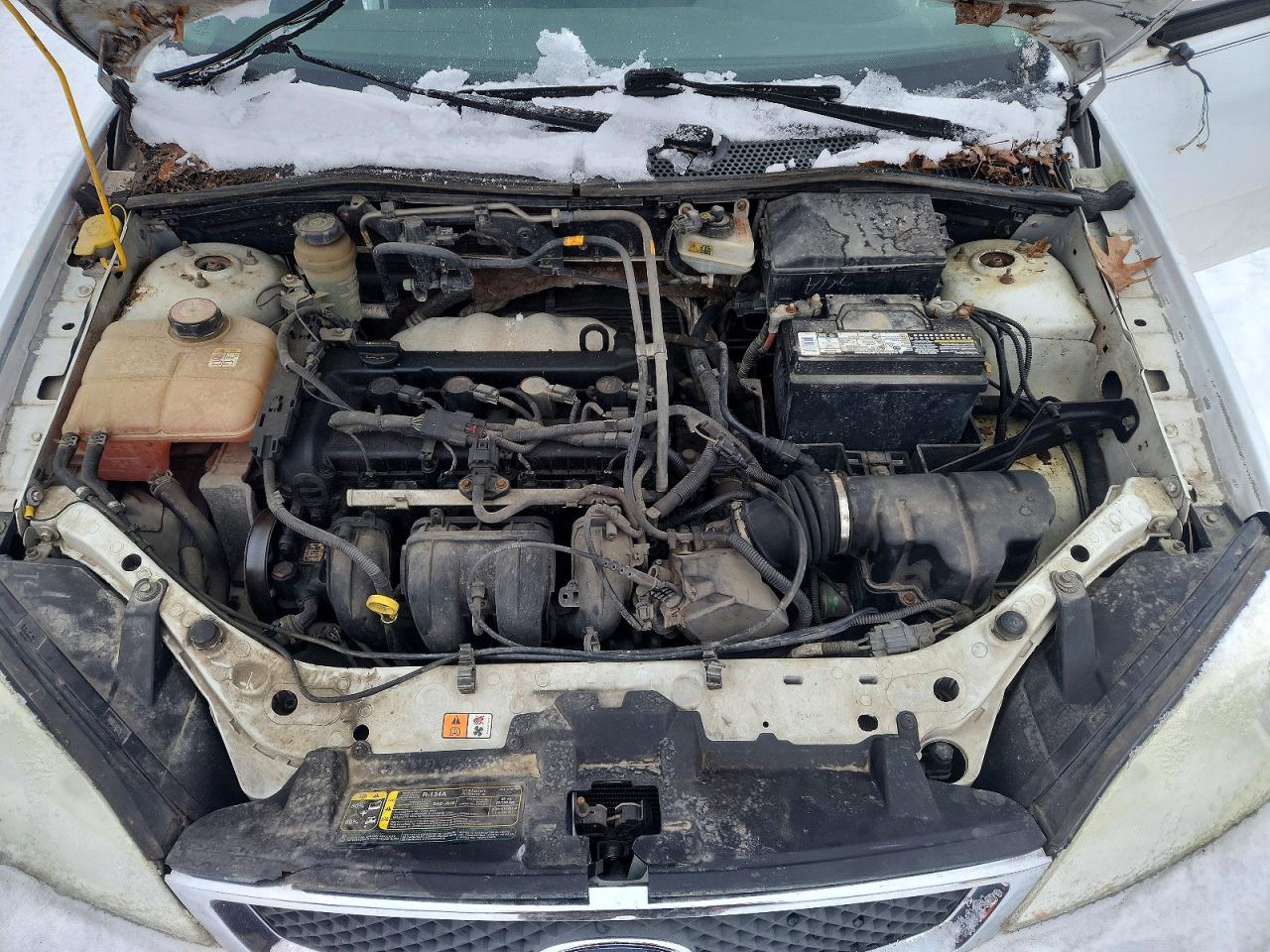 2005 FORD FOCUS ZX4 photo 11