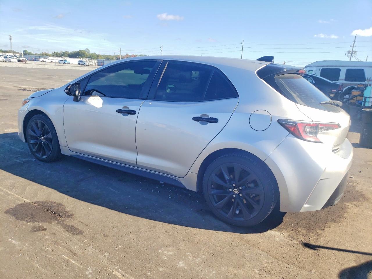 2020 TOYOTA COROLLA SE photo 3
