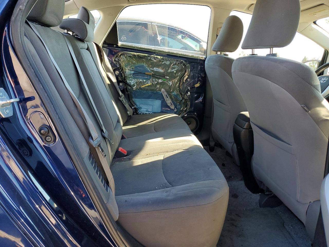 2013 TOYOTA PRIUS photo 10