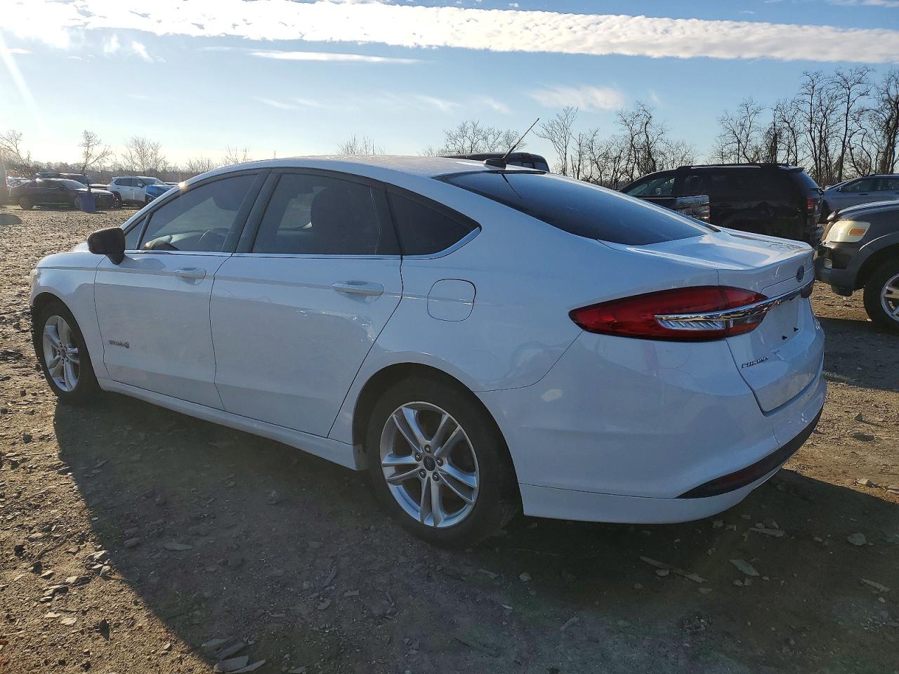 2018 FORD FUSION SE HYBRID photo 3