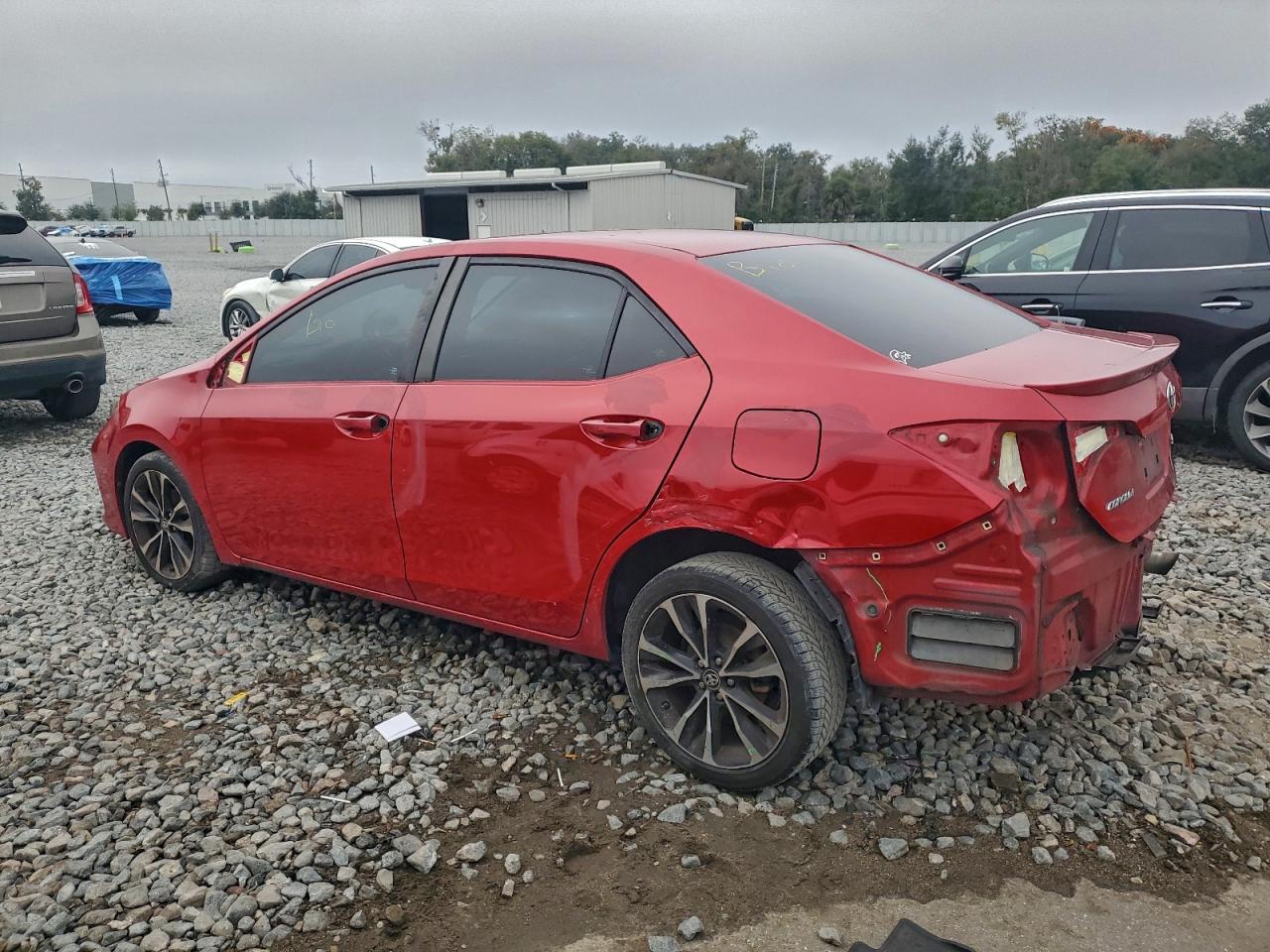 2017 TOYOTA COROLLA L photo 2