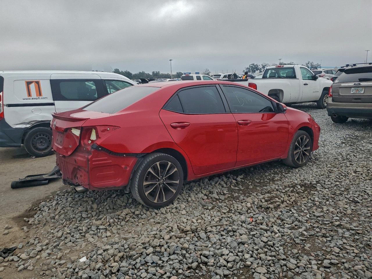 2017 TOYOTA COROLLA L photo 3