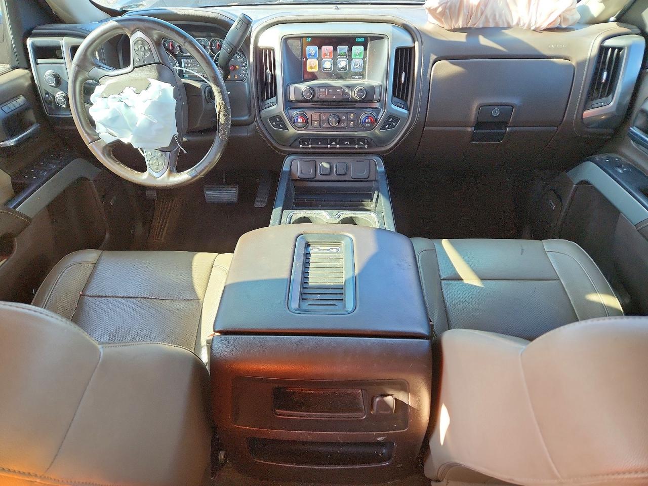 2017 CHEVROLET SILVERADO K1500 LTZ photo 8