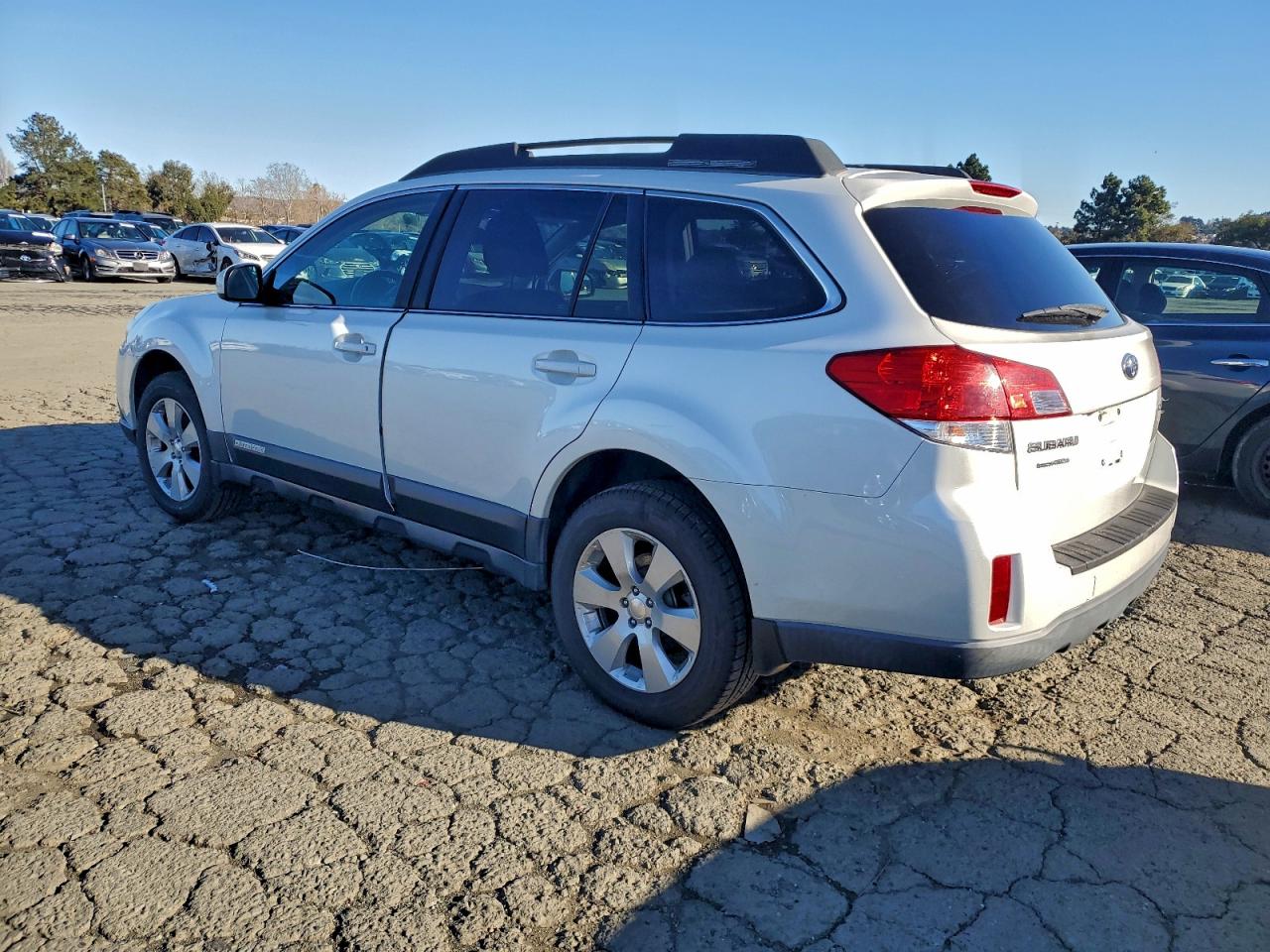 2012 SUBARU OUTBACK 2.5I PREMIUM photo 2