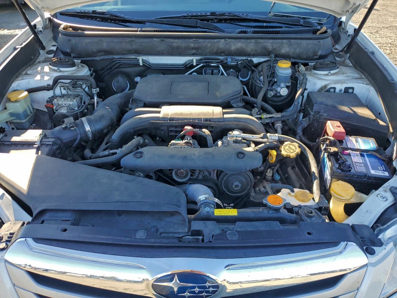 2012 SUBARU OUTBACK 2.5I PREMIUM photo 11