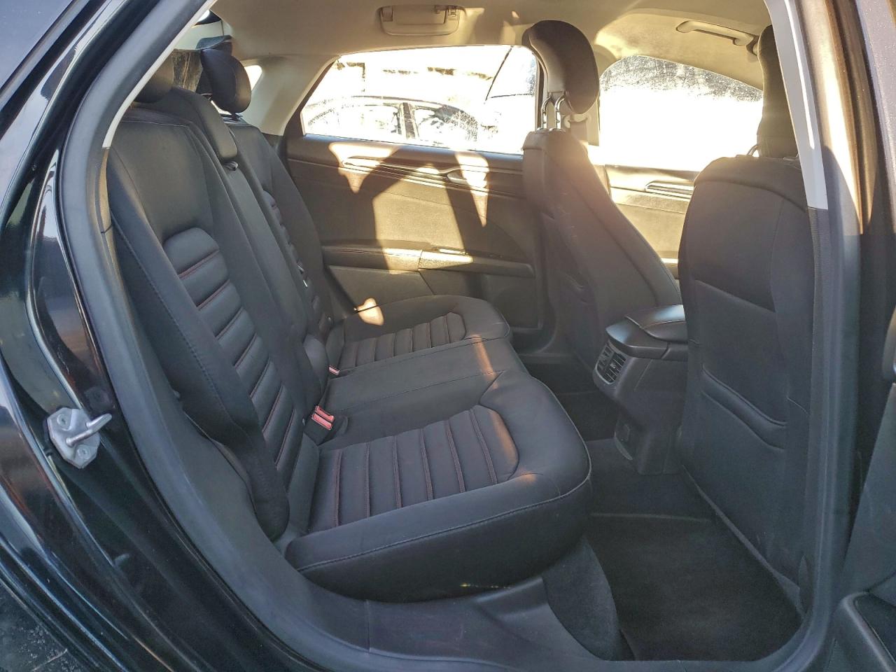 2013 FORD FUSION SE photo 10