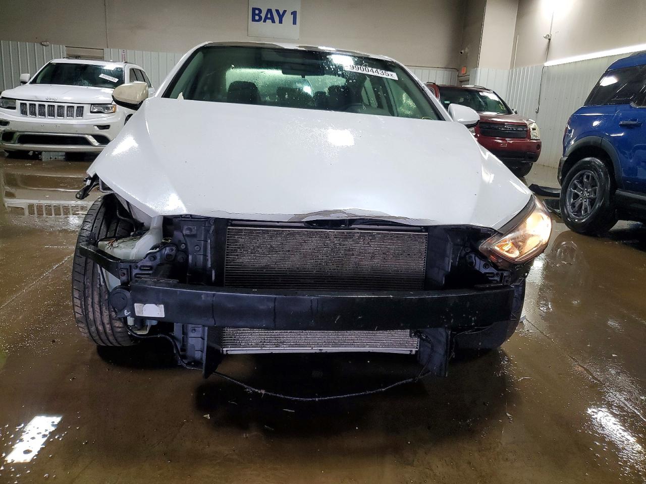 2017 HYUNDAI ELANTRA SE photo 5