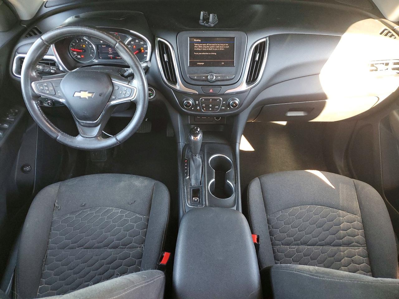 2020 CHEVROLET EQUINOX LT photo 8