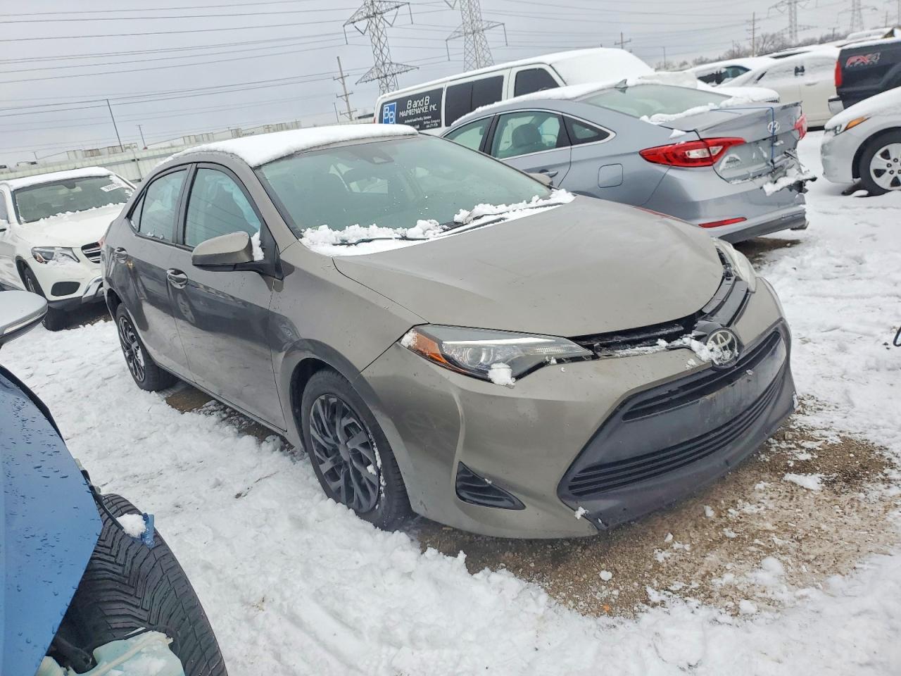 2017 TOYOTA COROLLA L photo 4