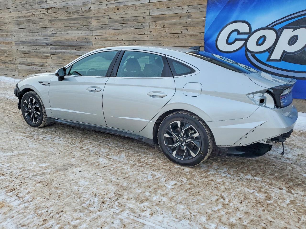 2024 HYUNDAI SONATA SEL photo 2