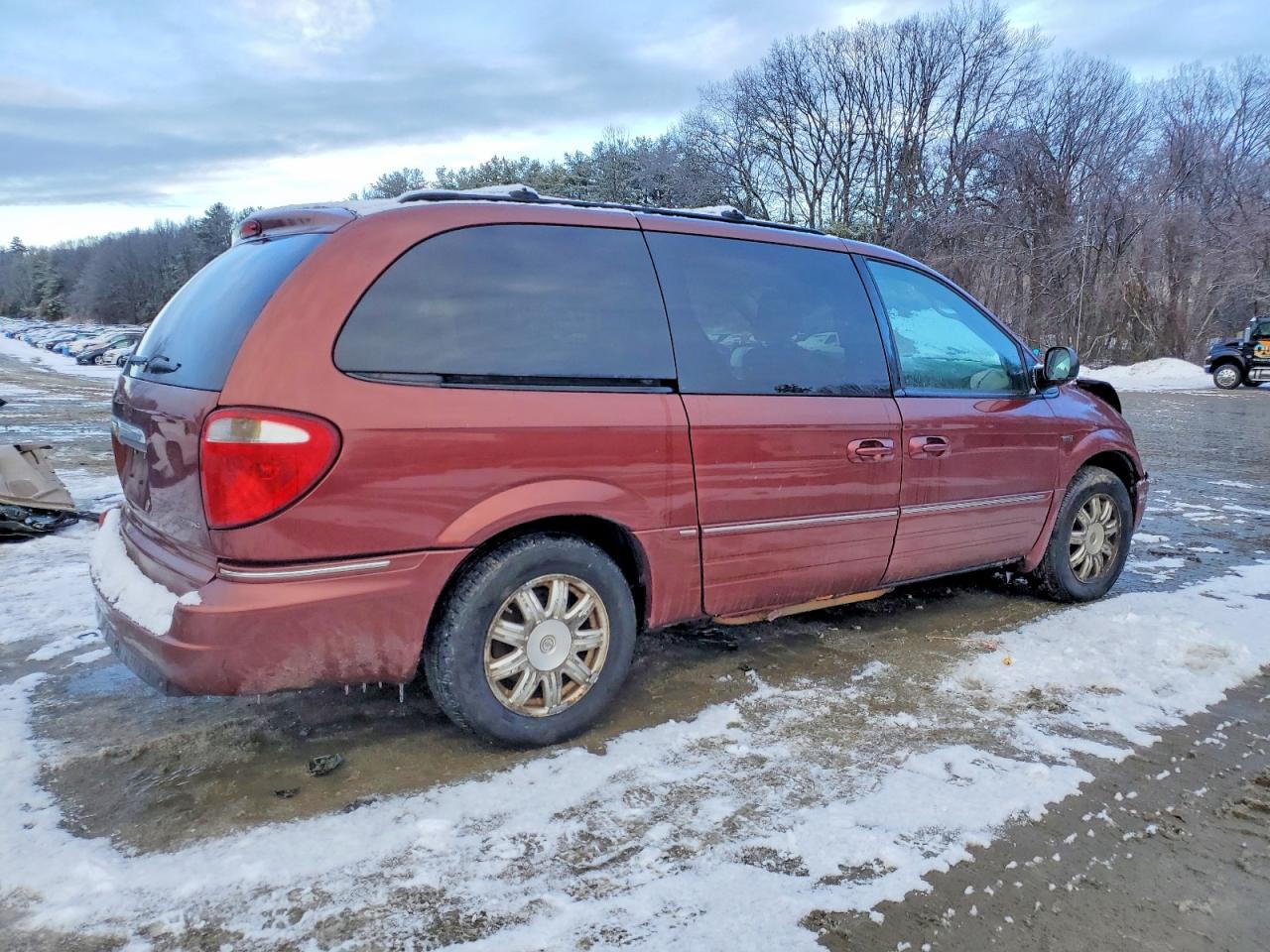 2007 CHRYSLER TOWN & COUNTRY TOURING photo 3