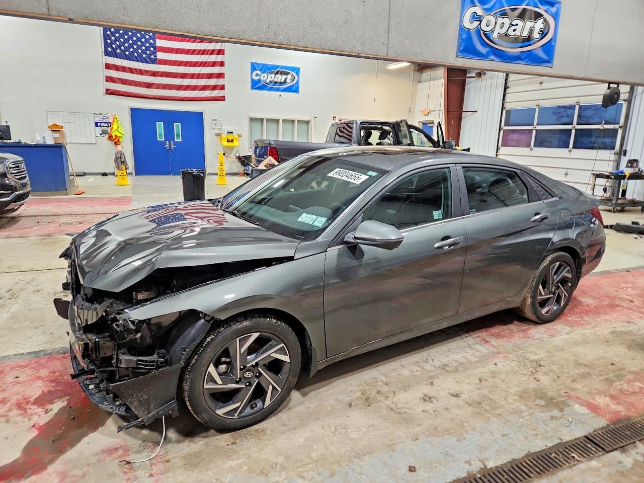 2024 HYUNDAI ELANTRA
