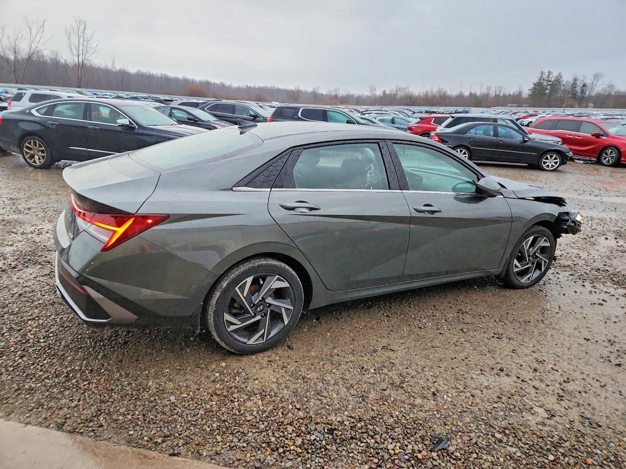 2024 HYUNDAI ELANTRA LIMITED photo 3