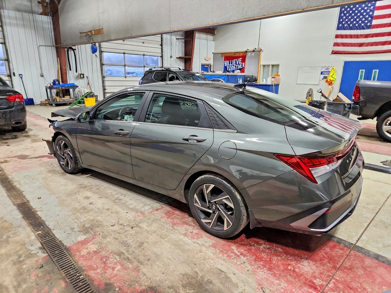 2024 HYUNDAI ELANTRA LIMITED photo 2
