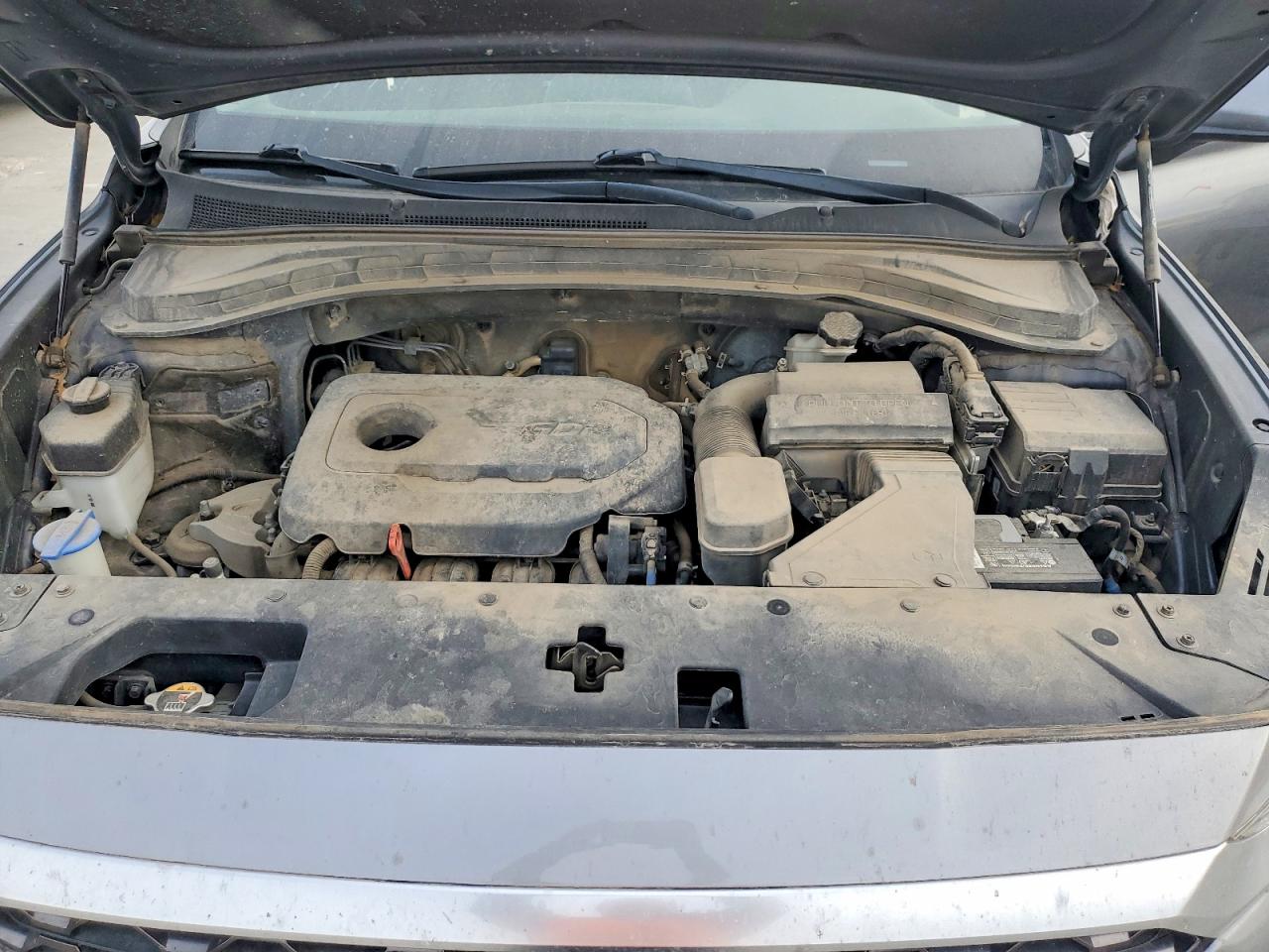 2019 HYUNDAI SANTA FE SE photo 12