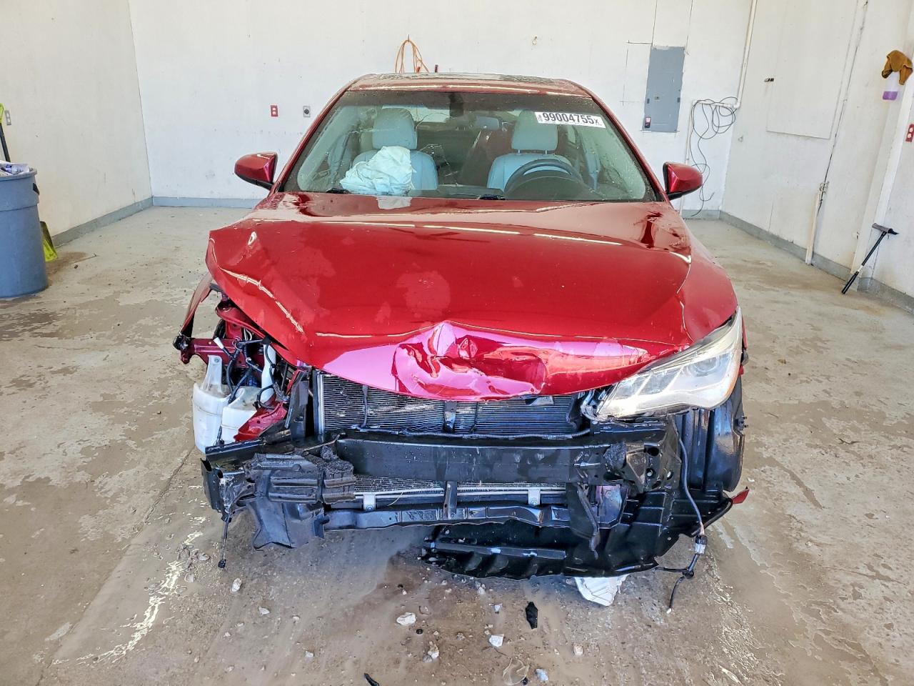 2017 TOYOTA CAMRY XSE photo 5